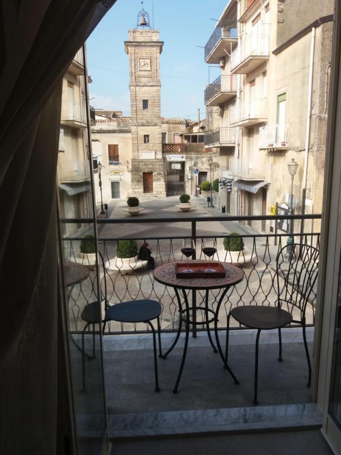 Bed & Breakfast Acquaviva Di Vullo Vincenzo Acquaviva Platani 外观 照片