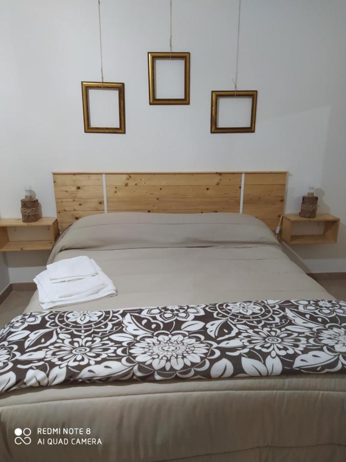 Bed & Breakfast Acquaviva Di Vullo Vincenzo Acquaviva Platani 外观 照片