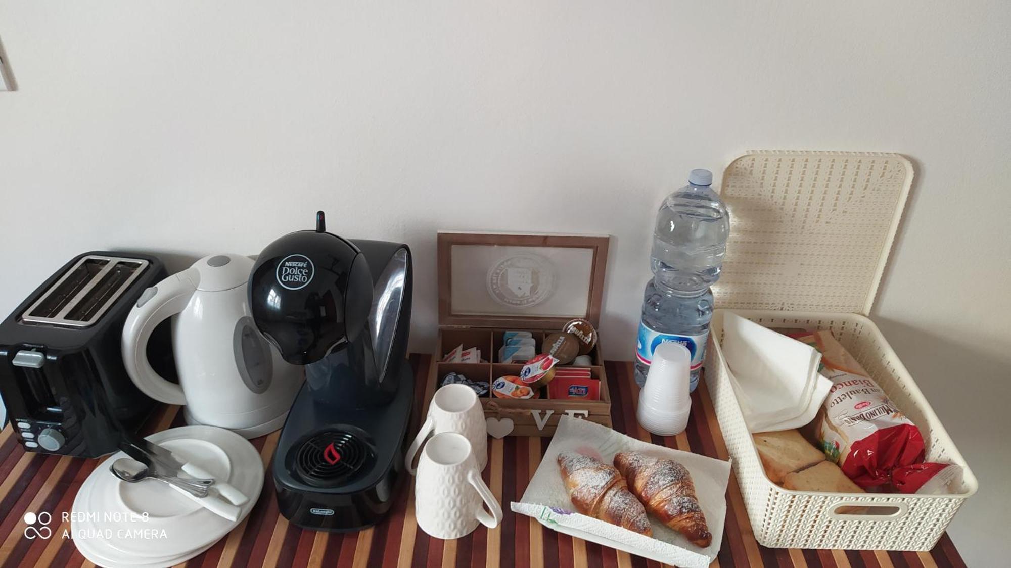 Bed & Breakfast Acquaviva Di Vullo Vincenzo Acquaviva Platani 客房 照片