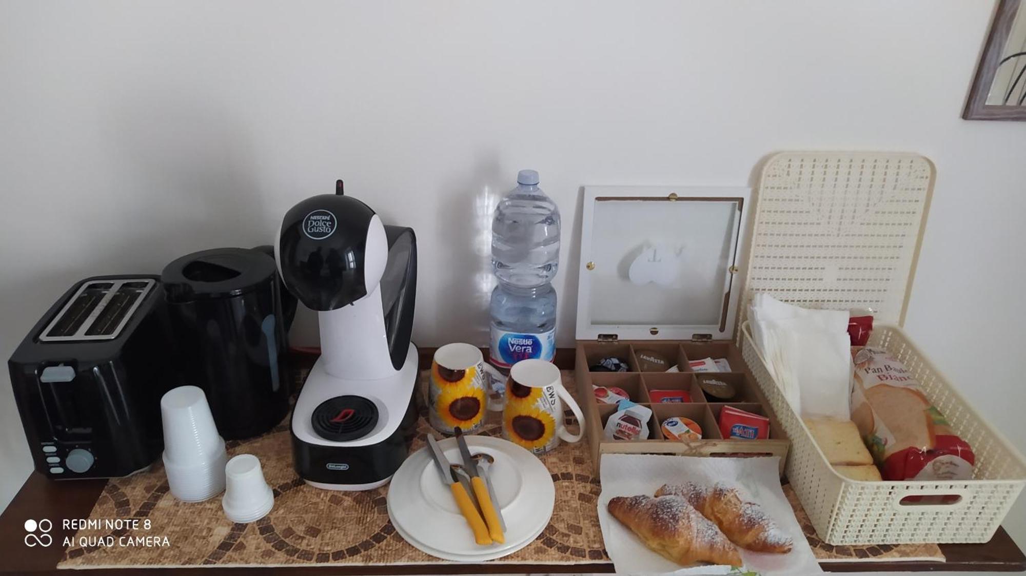 Bed & Breakfast Acquaviva Di Vullo Vincenzo Acquaviva Platani 客房 照片