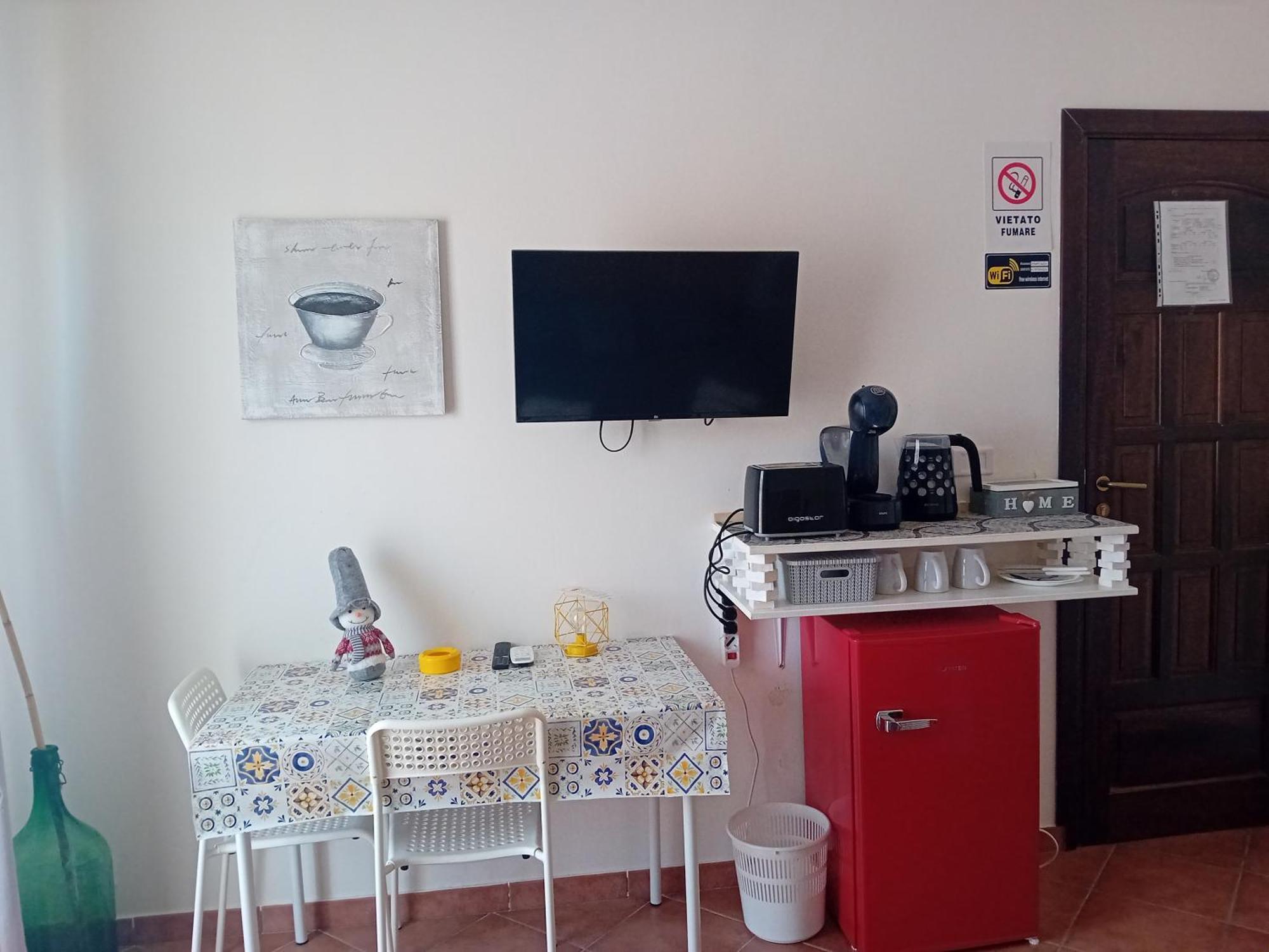 Bed & Breakfast Acquaviva Di Vullo Vincenzo Acquaviva Platani 客房 照片